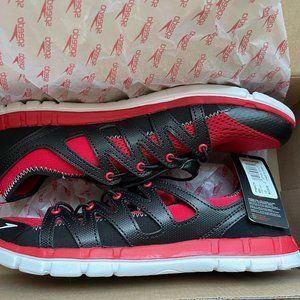 Speedo the Wake Athletic Water Shoe Red Black